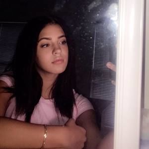 Meet your Posher, Destiny